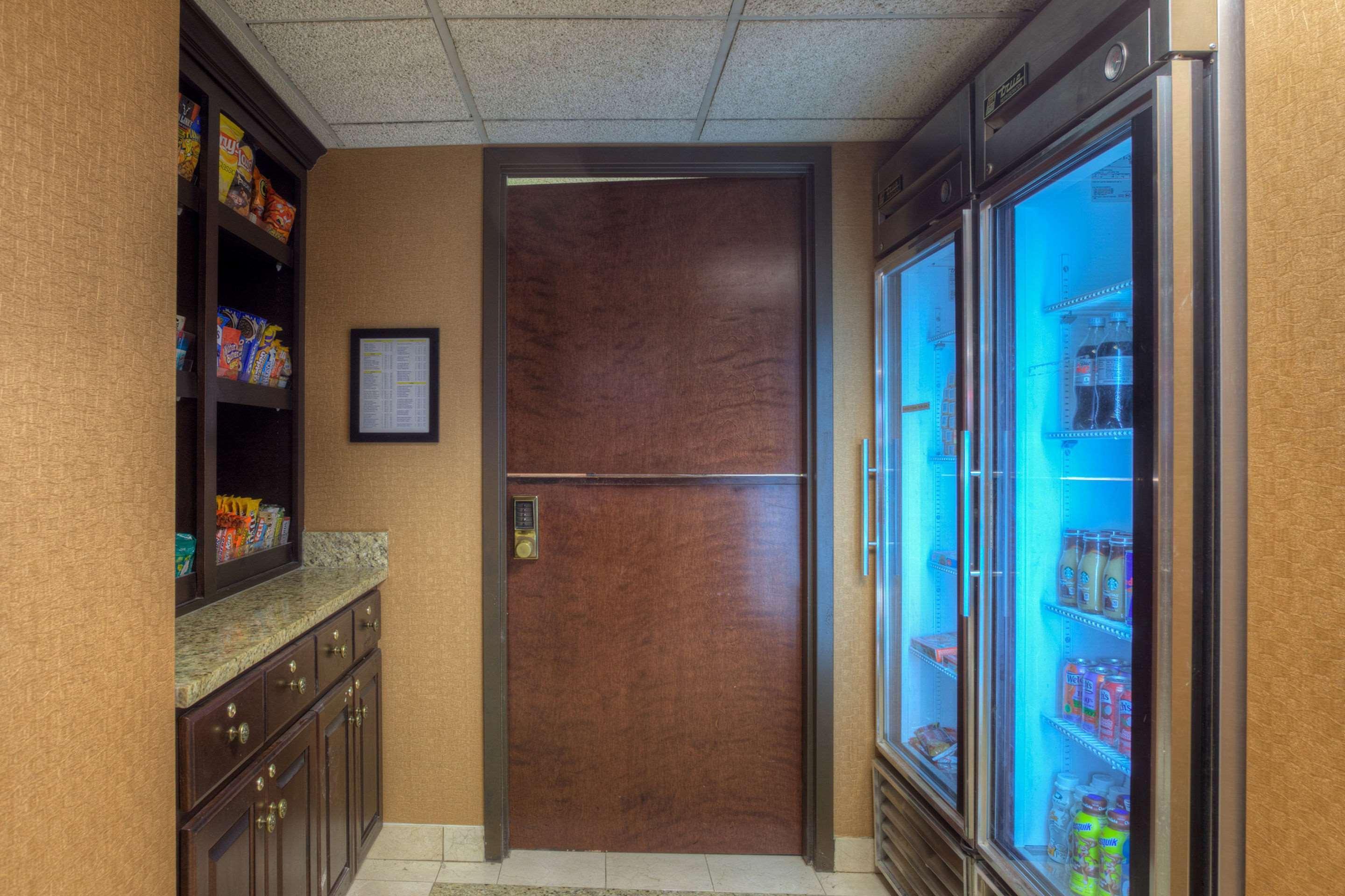 Comfort & Airport Evansville